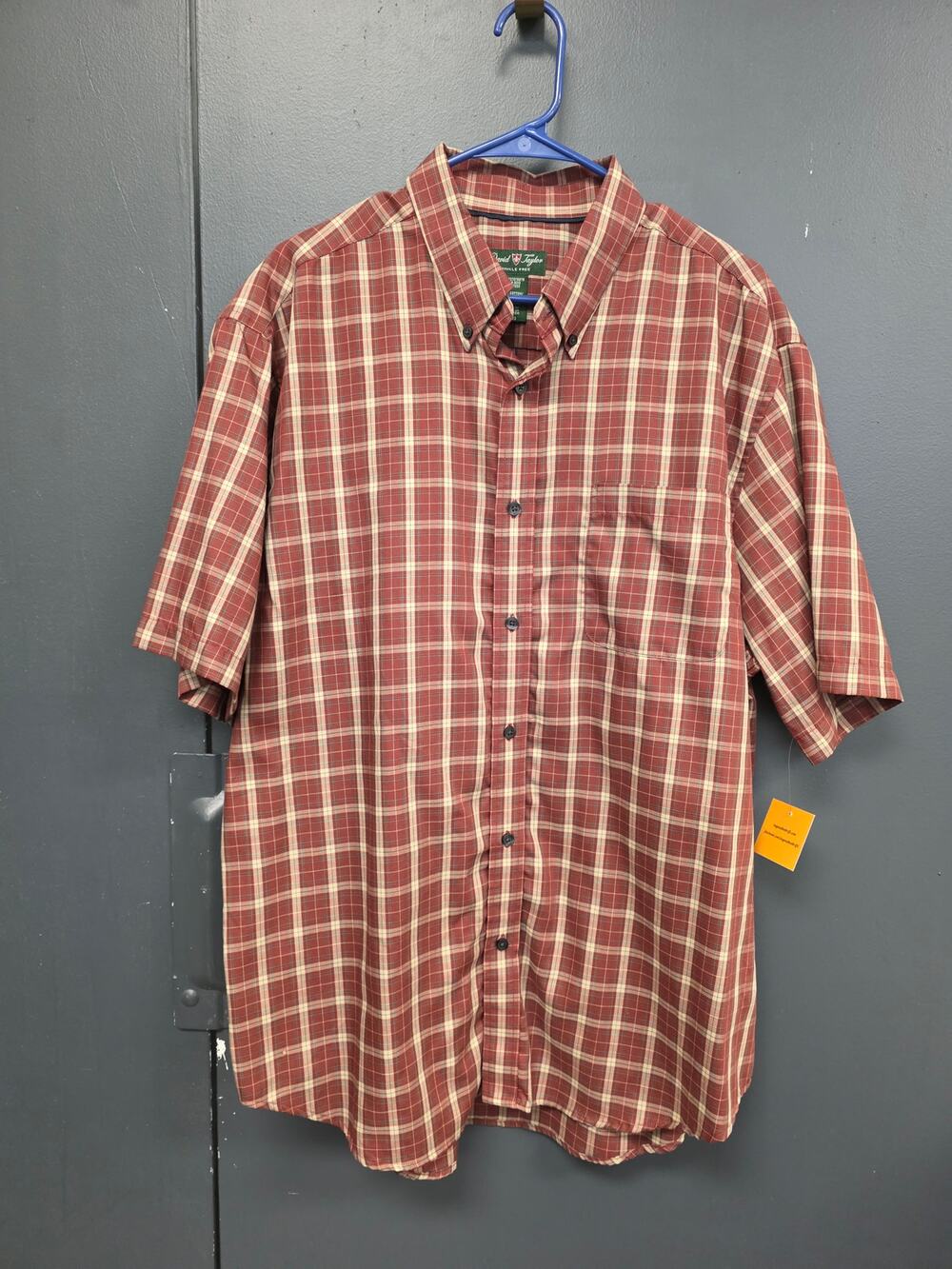 David Taylor Red Plaid Button down Men's XL shirt 1032